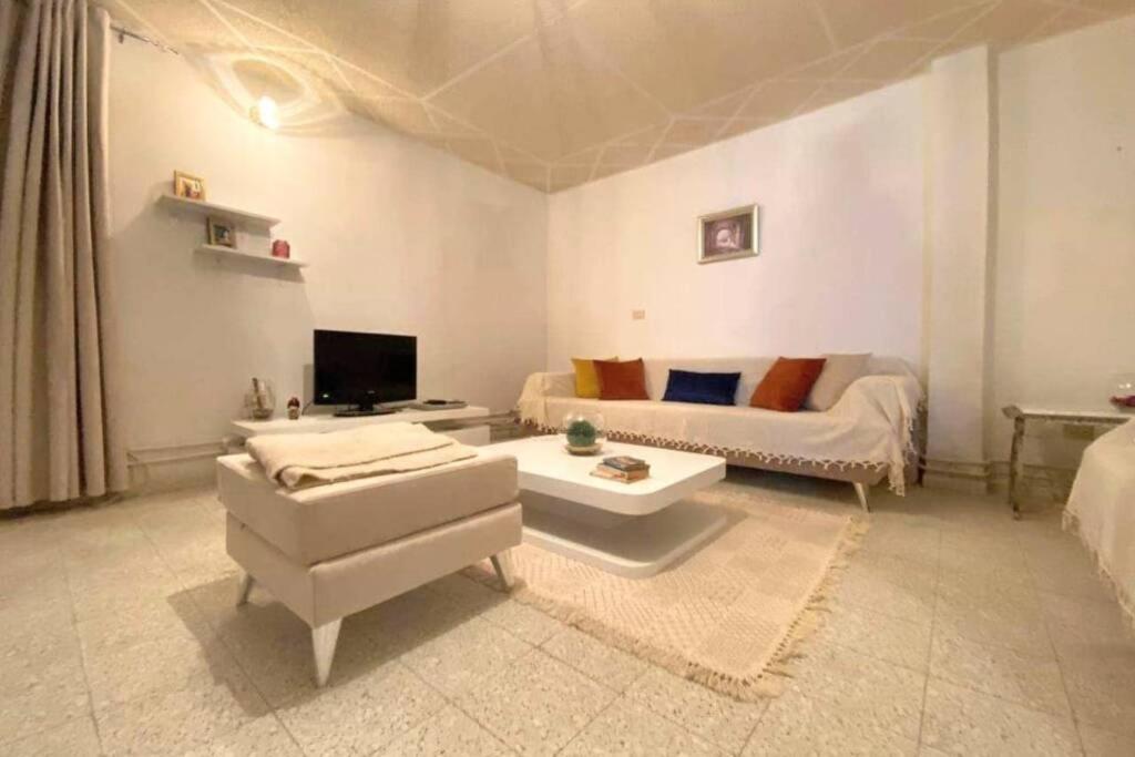 Apartment Cosy 2 Pieces Charmant Et Spacieux Tunis